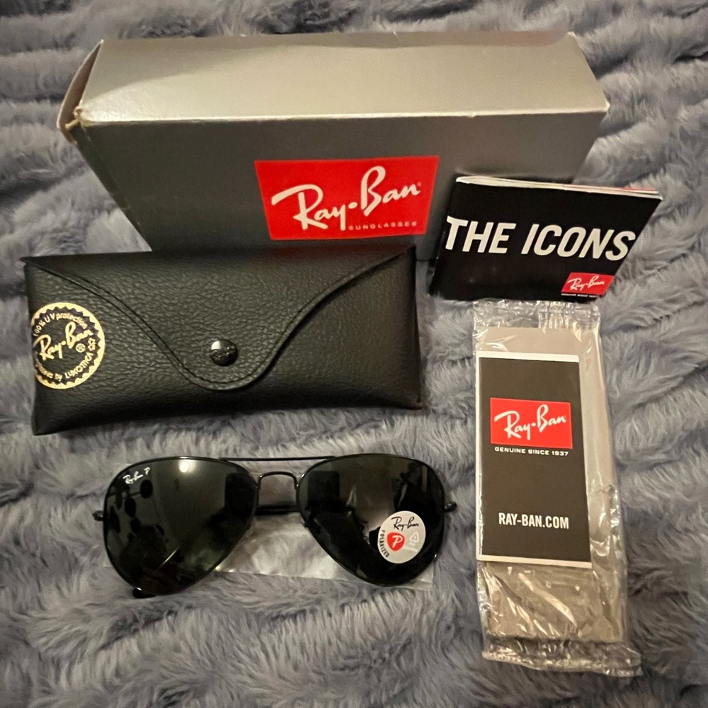 Ray-Ban Aviator Metal Man Sunglasses in Silver